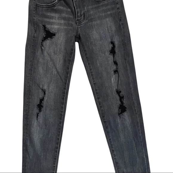 NEW | American Eagle | Super Super Stretch Washed Black Ripped Jegging | Size 0 - Picture 2 of 7